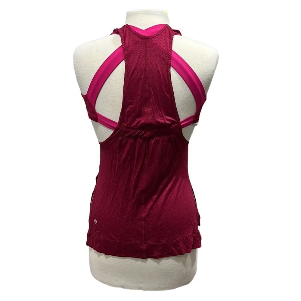 Lululemon Athletica Tank Top with Built-in Bra Size 4